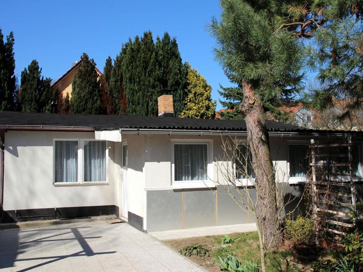Bungalow Gartenidyll In Berlin Exteriör bild